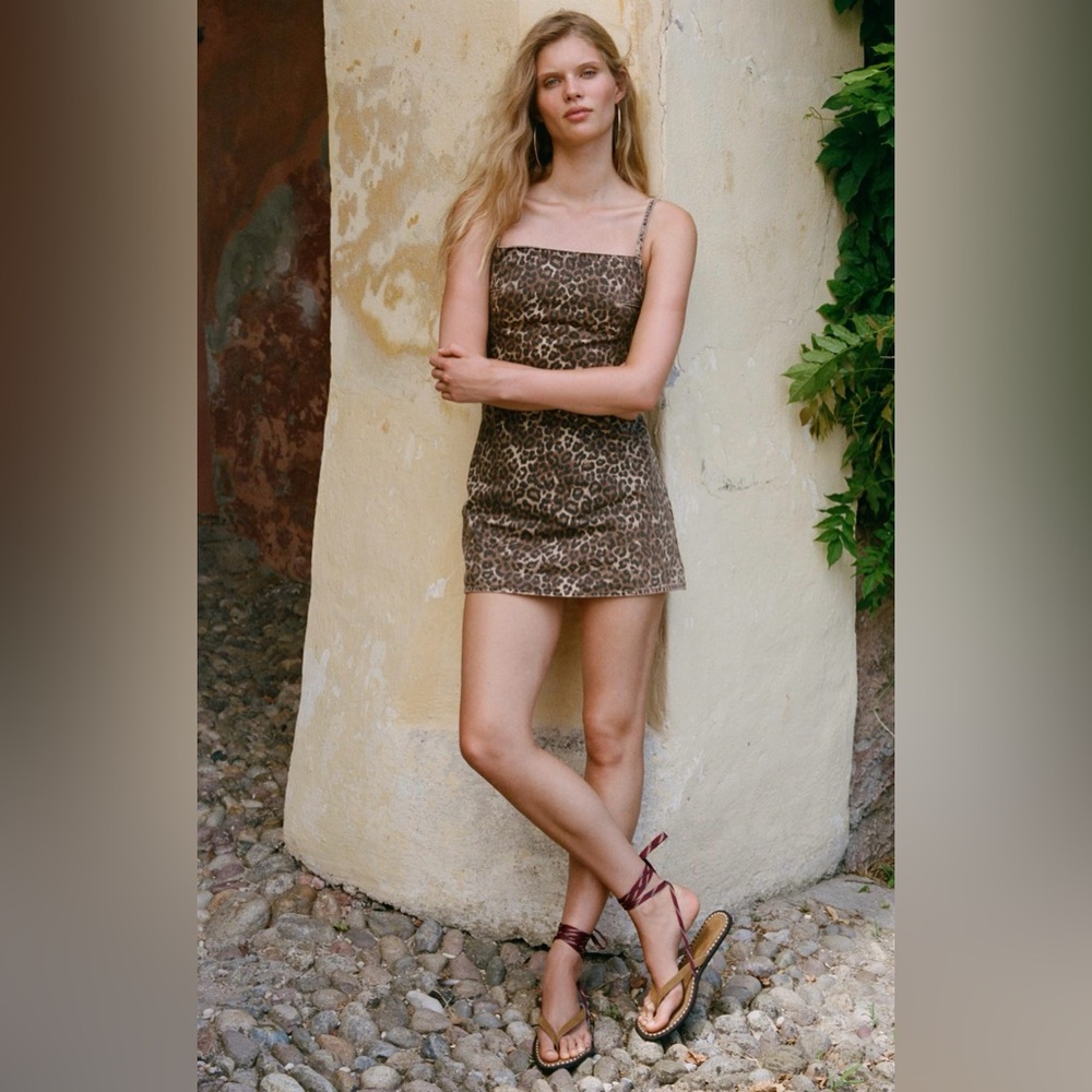 ZARA ANIMAL PRINT SHORT DENIM TRF DRESS SIZE L